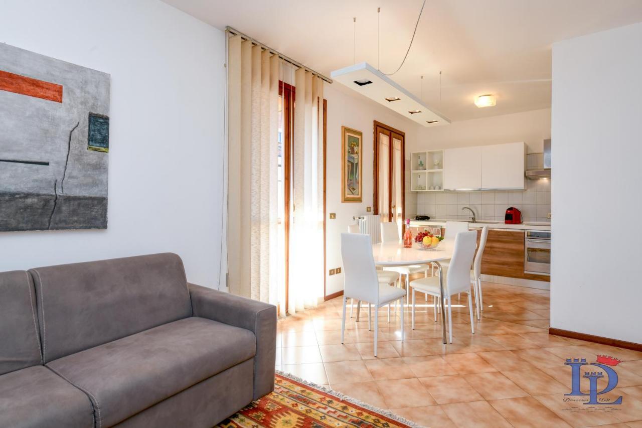 Desenzanoloft Enjoy Apartamento Desenzano del Garda Exterior foto
